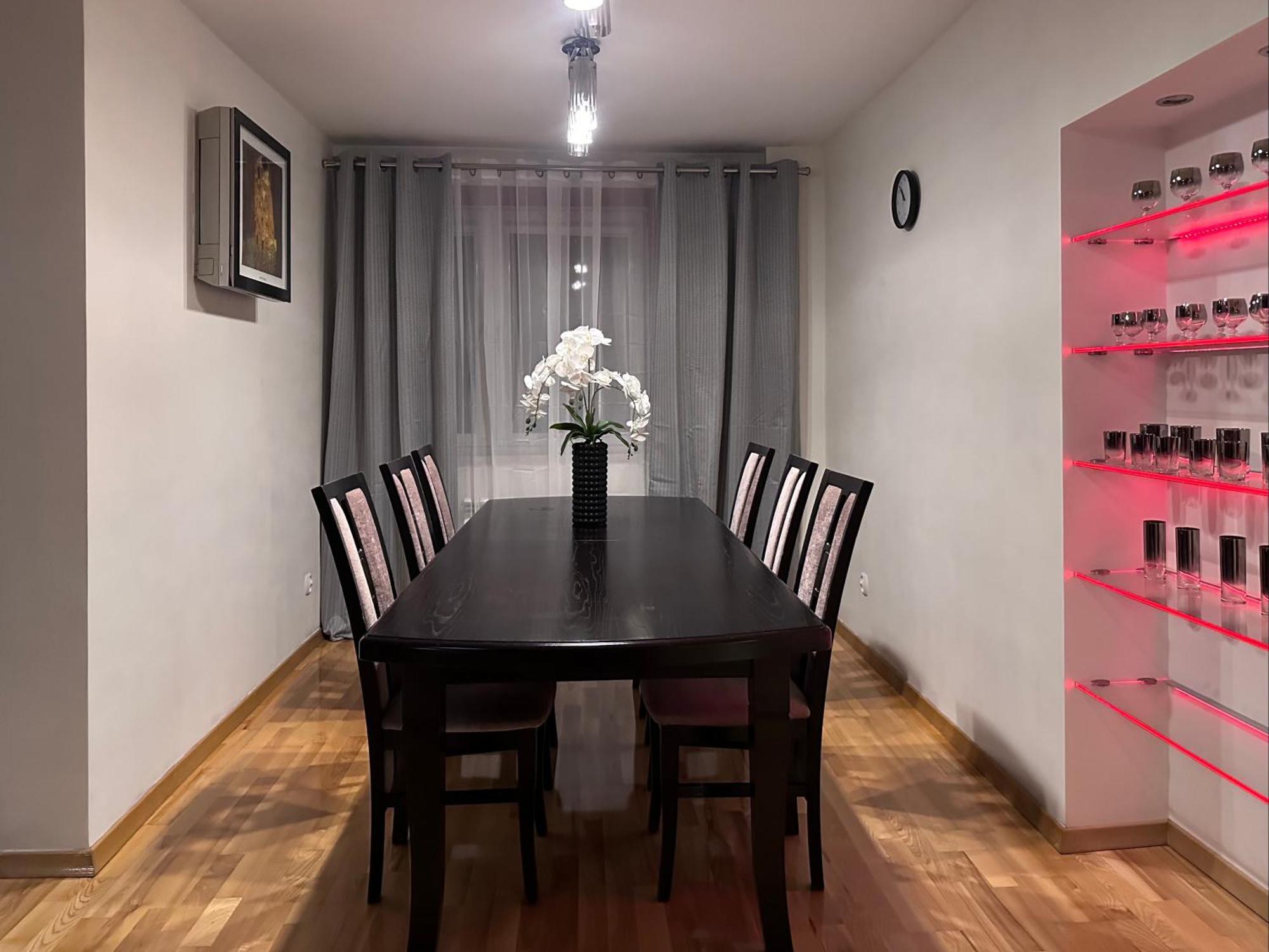 Large, Luxury Condo With Sauna Przemyśl Esterno foto